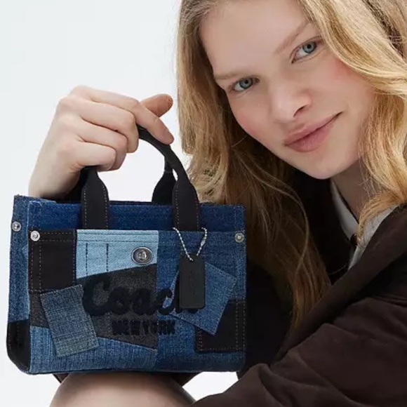 Authentic Coach Cargo Tote 20 - Picture 5 of 6